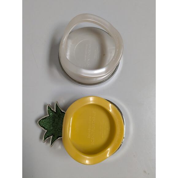 Bath & Body Works Pineapple car scent Holder - Green and Yellow - Picture 4 of 6